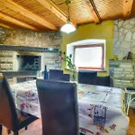 Cozy In Kastel With Wifi