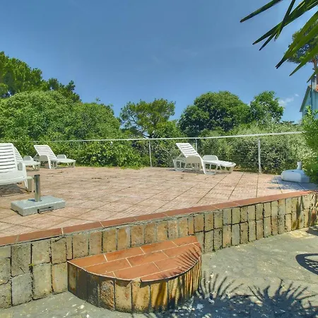 Дом отдыха Cozy In With Wifi *