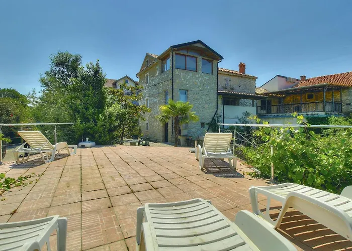 Cozy In Kastel With Wifi Σπίτι διακοπών *