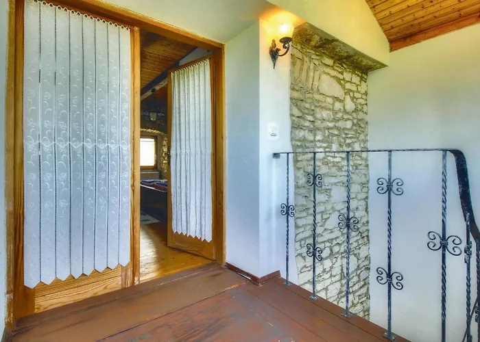 Cozy In Kastel With Wifi Σπίτι διακοπών Dragonja