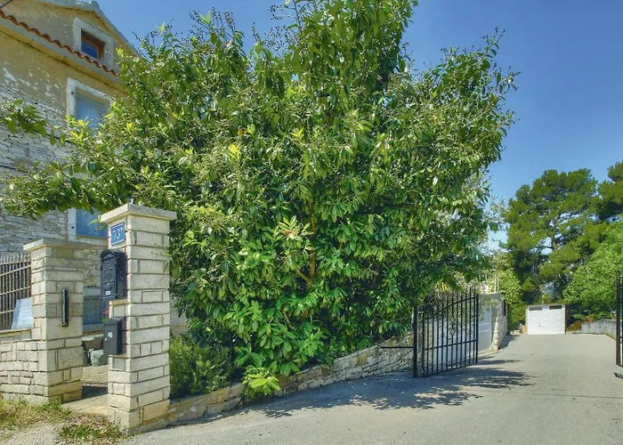 Σπίτι διακοπών Cozy In Kastel With Wifi